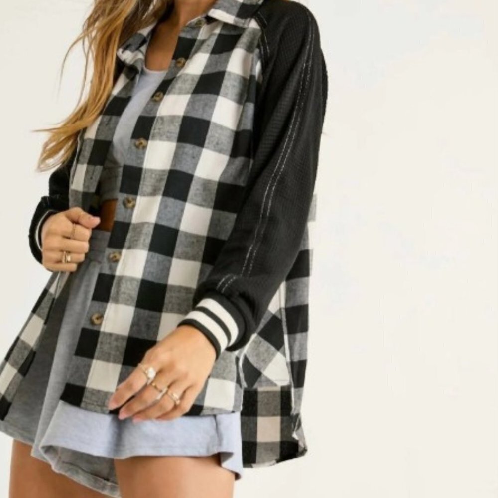 J. NNA Women's Anne Plaid Long Sleeves Shacket - M